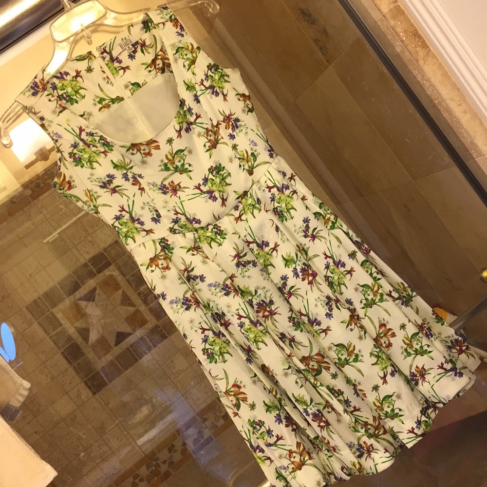 B.B. Dakota pleated dress